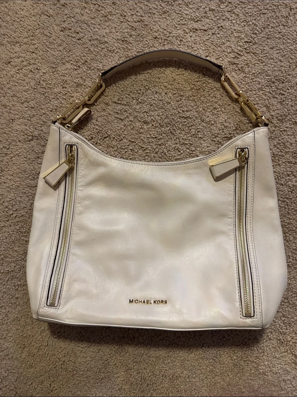Michael Kors Cream Leather Shoulder Bag with Gold Hardware - Picture 1 of 16